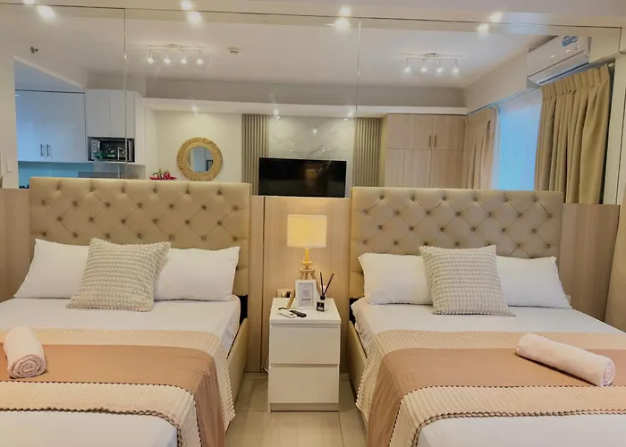 Le Luna Unit - Affordable Staycation Near Airport & Moa With Pool By Voyage Vista - Azure & Shore Staycation * Manila
